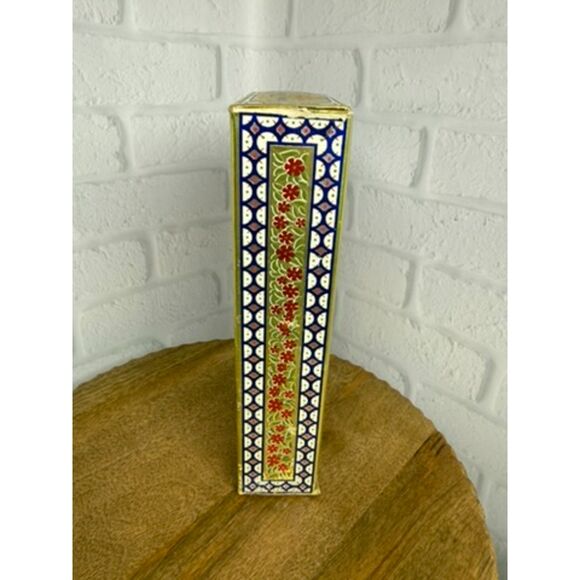 Vintage Avon Vintage Persian Pitcher Bird of Paradise Foaming Bath Oil 6 Fl Oz. - Picture 2 of 13